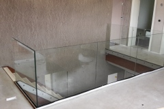 Edelstahl-Gelaender-Ganzglas-Stainless-Steel-Design-30